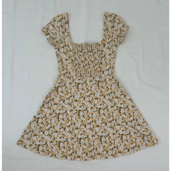 Forever 21 women's Yellow Green White Floral Short Sundress Size Small - Picture 3 of 3